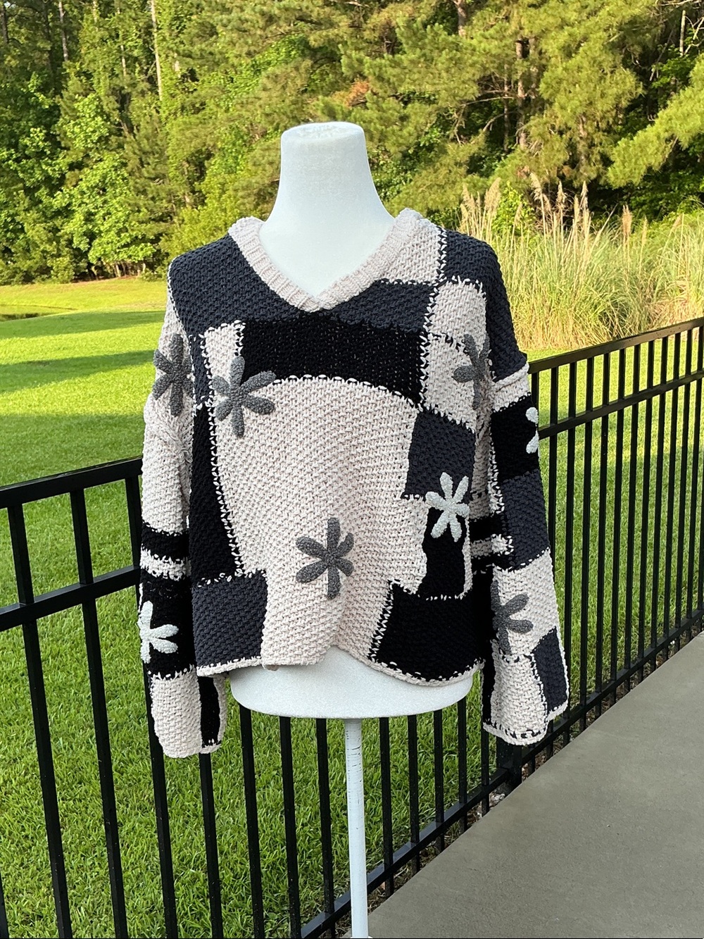 POL Black and Cream Chenille Patchwork Floral V-Neck Hoodie Oversized Sweater